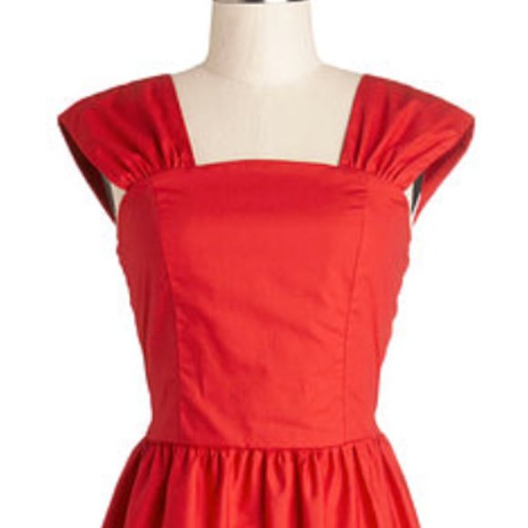 Modcloth Strawberry Sweetie Dress - Picture 3 of 6